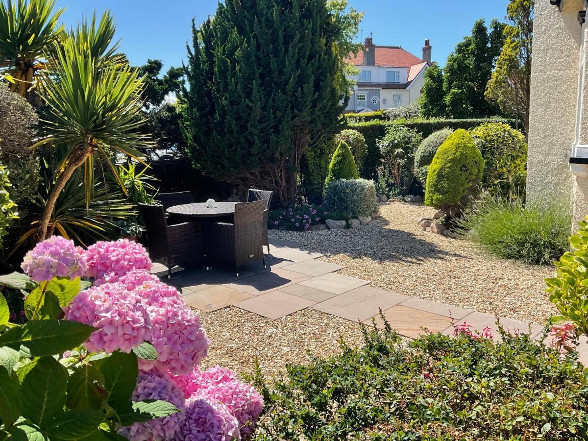 Brigstock House Hotel Llandudno Exterior photo