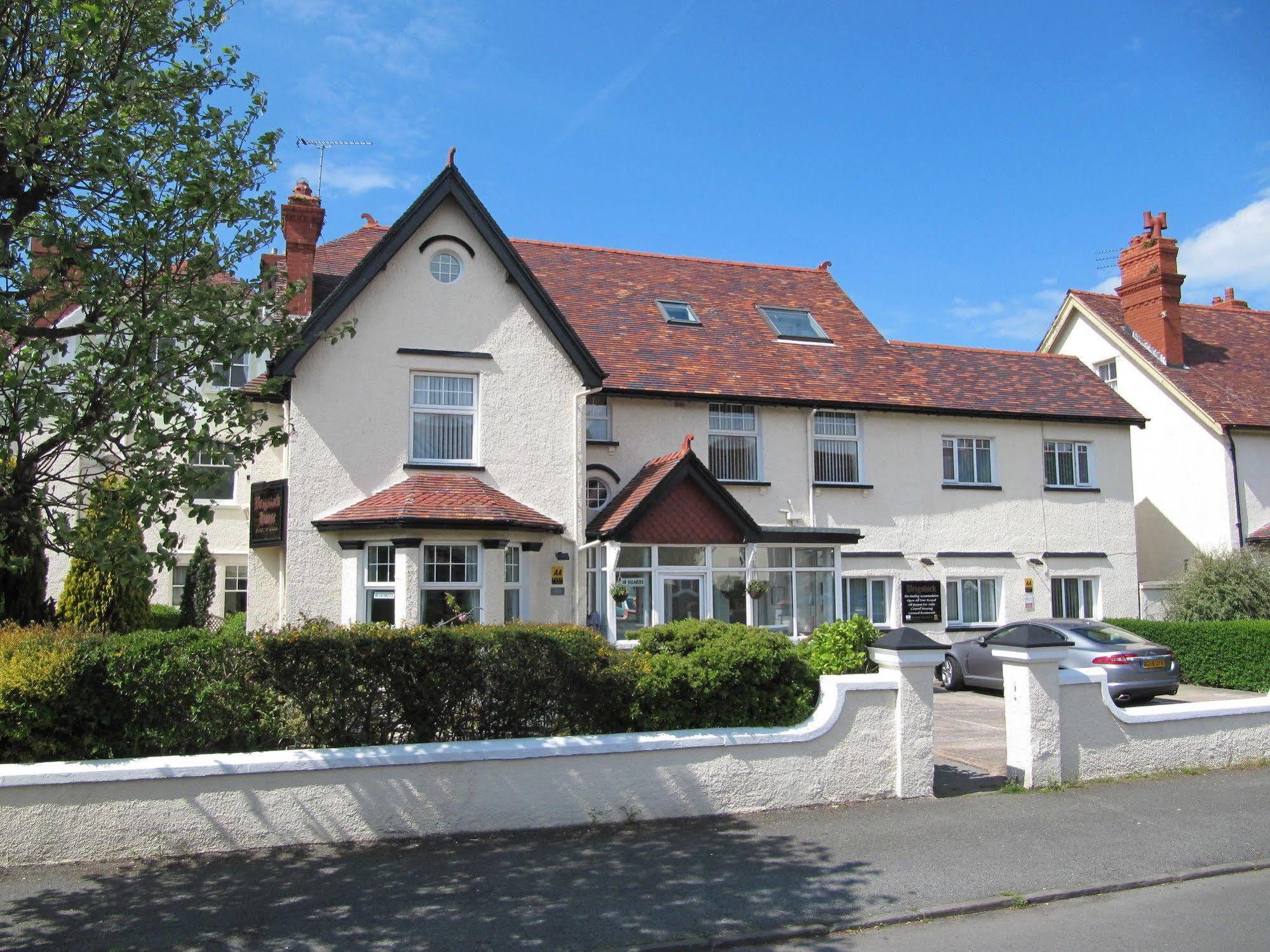 Brigstock House Hotel Llandudno Exterior photo